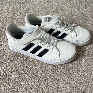 COPY - Boys Adidas Tennis Court Shoes